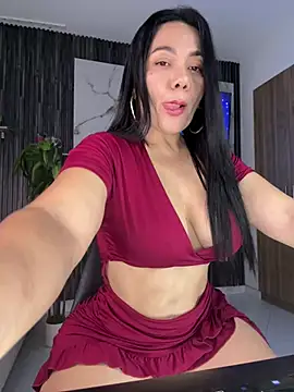 Snapshot of Abril10_ chatting on May 20, 2:36 pm Abril10 online show from May 20, 2:36 pm