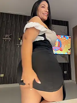 Snapshot of Abril10_ chatting on September 25, 2:12 pm Abril10 online show from September 25, 2:12 pm