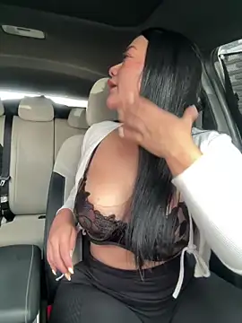 Snapshot of Abril10_ chatting on October 12, 2:18 pm Abril10 online show from October 12, 2:18 pm