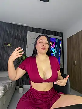 Snapshot of Abril10_ chatting on July 15, 11:50 am Abril10 online show from July 15, 11:50 am