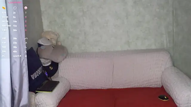 rossi r online show from November 3, 6:33 pm