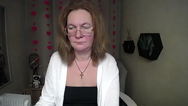 HolyMilfa online show from February 8, 1:09 pm