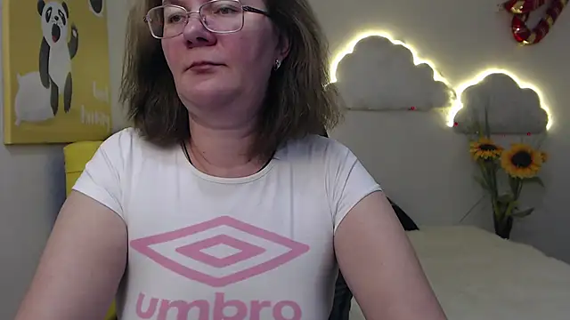 HolyMilfa online show from February 8, 10:39 am