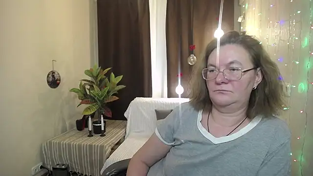 HolyMilfa online show from January 26, 1:36 pm