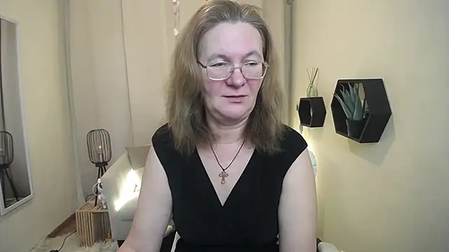 HolyMilfa online show from February 17, 1:19 pm