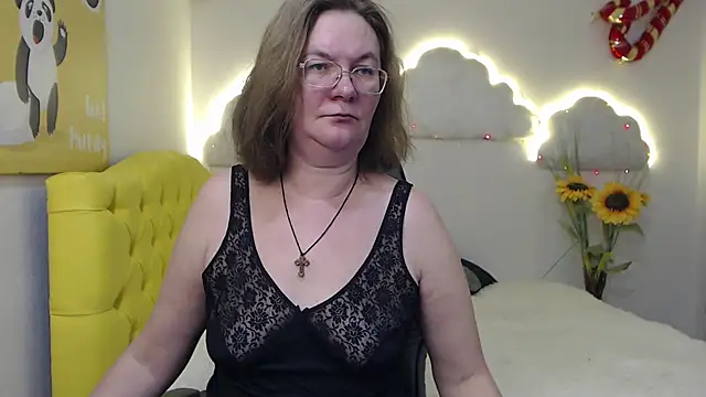 HolyMilfa online show from February 9, 10:53 am