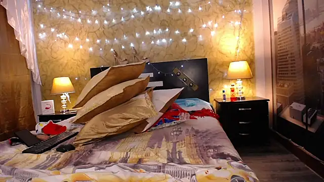 foxxibitchlatina exotic online show from December 11, 11:10 pm