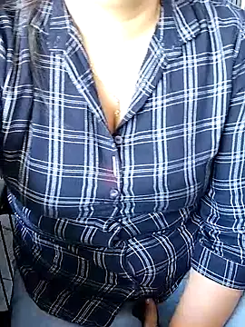 QueenHaryana online show from April 5, 10:00 am