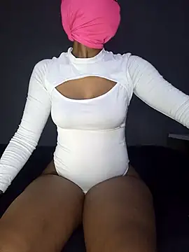 lisa larry88 online show from October 21, 2:00 am