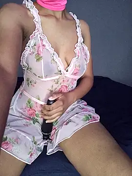 lisa larry88 online show from October 19, 4:48 am