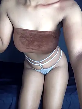 lisa larry88 online show from December 16, 3:22 am