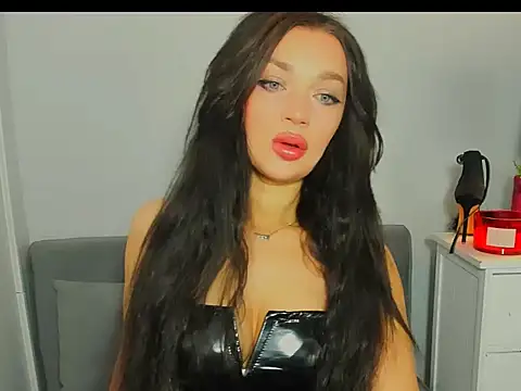 Snapshot of OliviaFantasy chatting on March 3, 7:15 am OliviaFantasy online show from March 3, 7:15 am