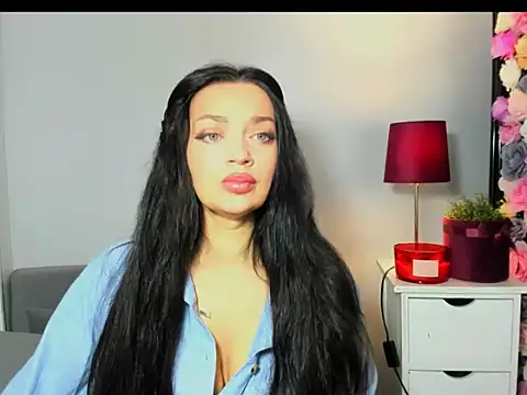 Snapshot of OliviaFantasy chatting on January 14, 7:56 am OliviaFantasy online show from January 14, 7:56 am