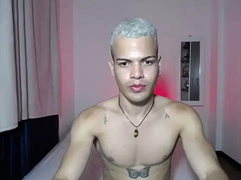 SWEET MIGUEL online show from December 23, 2:00 am