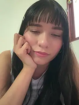 Maia W10 online show from October 22, 9:03 pm