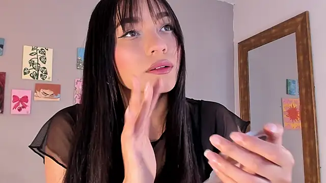 Snapshot of Maia_W10 chatting on July 12, 3:13 pm Maia W10 online show from July 12, 3:13 pm