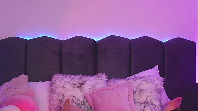 Lilou albrecht online show from February 28, 12:27 pm