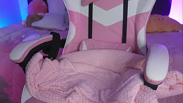 Lilou albrecht online show from March 9, 1:58 pm