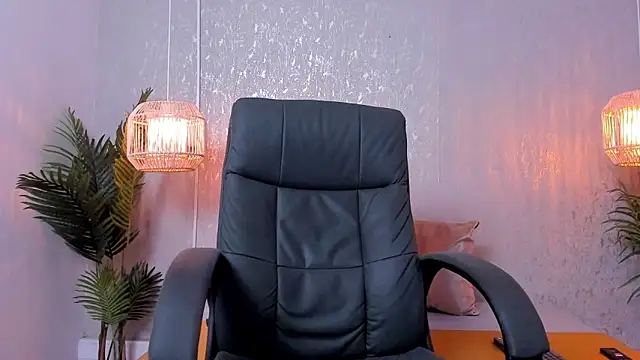 Regan   online show from October 18, 3:19 am
