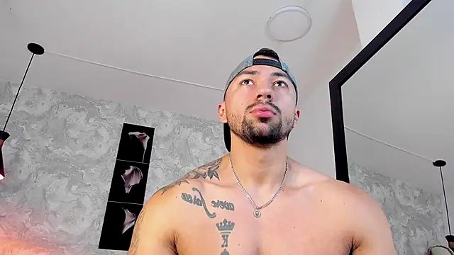 Regan   online show from October 24, 2:21 am