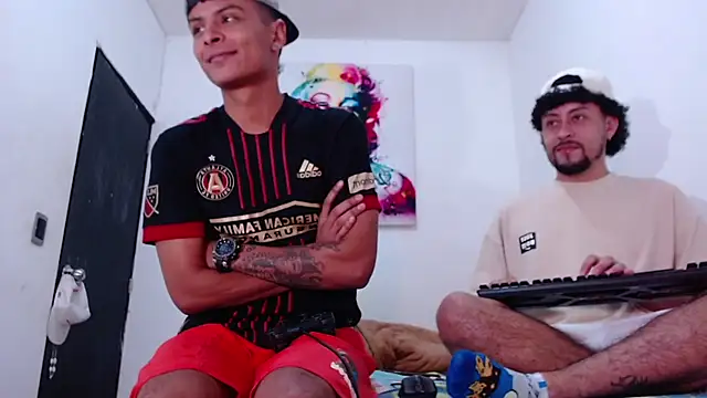 enjoy vibes online show from December 2, 10:44 pm