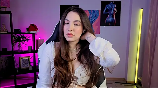 Snapshot of MelissaLovvv chatting on January 11, 5:31 pm MelissaLovvv online show from January 11, 5:31 pm