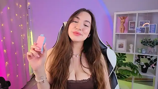 MelissaLovvv online show from May 21, 3:26 am