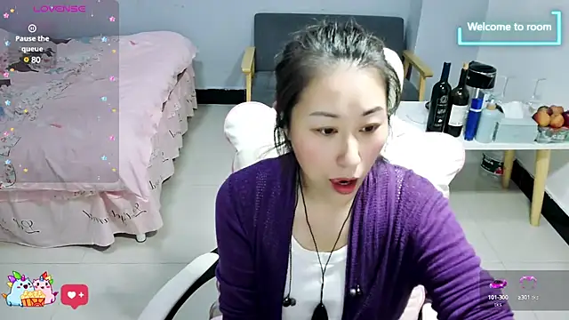 Fringya online show from February 1, 4:43 pm