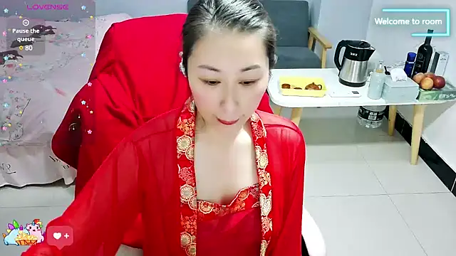 Fringya online show from February 4, 12:44 pm