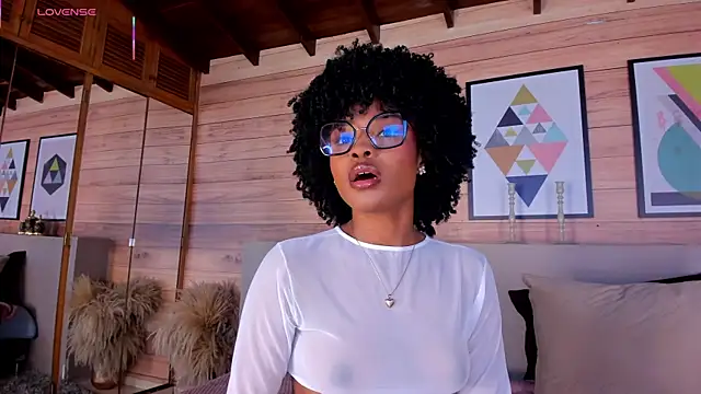 AriaFoster online show from April 18, 3:42 am