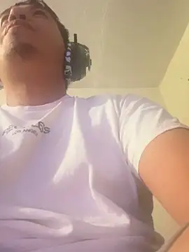 Snapshot of Richyyyybouyyy chatting on June 7, 9:36 am Richyyyybouyyy online show from June 7, 9:36 am