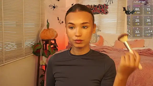 lexicoyy  online show from October 31, 5:37 am