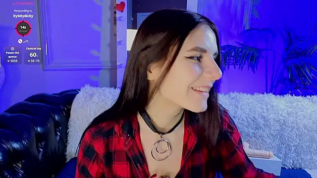 Kelly Woods online show from March 14, 3:29 pm