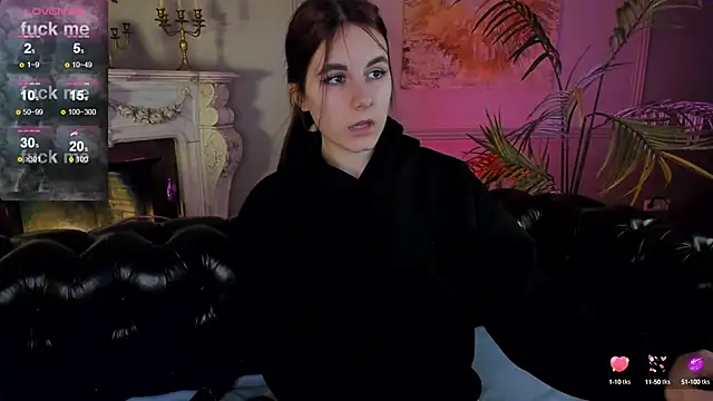 Kelly Woods online show from February 20, 5:41 pm