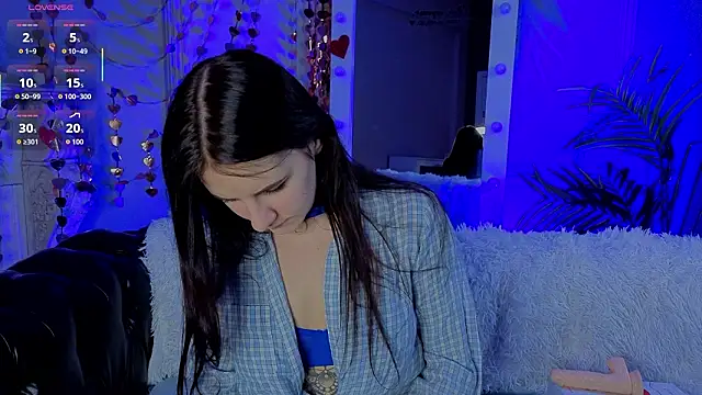 Kelly Woods online show from February 22, 3:35 pm