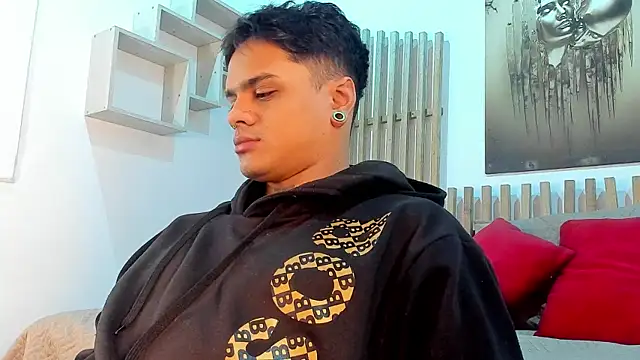 Myk3xx online show from December 27, 12:12 pm