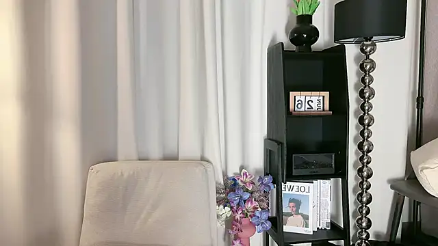 Snapshot of Fairy-HF chatting on June 27, 12:44 pm Fairy-HF online show from June 27, 12:44 pm
