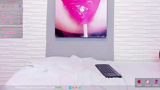 sweetieandjuicyy online show from March 6, 5:54 pm