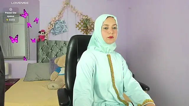 BadraSaadi online show from October 10, 7:58 pm