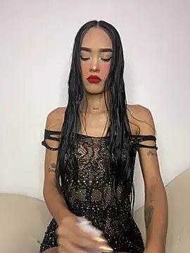 Exotic girl666 online show from April 5, 9:32 pm