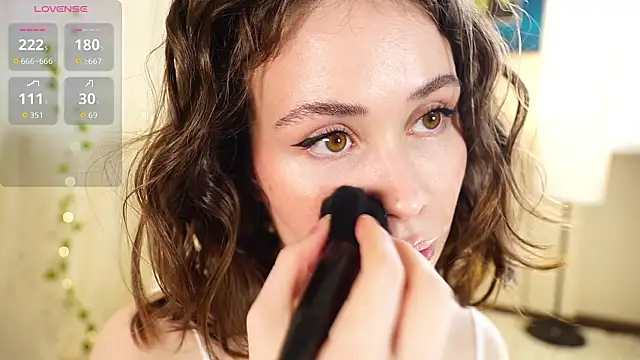 alma yammy online show from March 20, 8:15 am