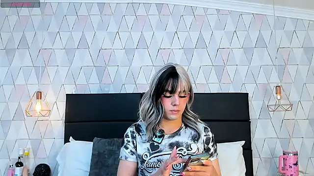 JustinePerry online show from November 26, 3:39 am