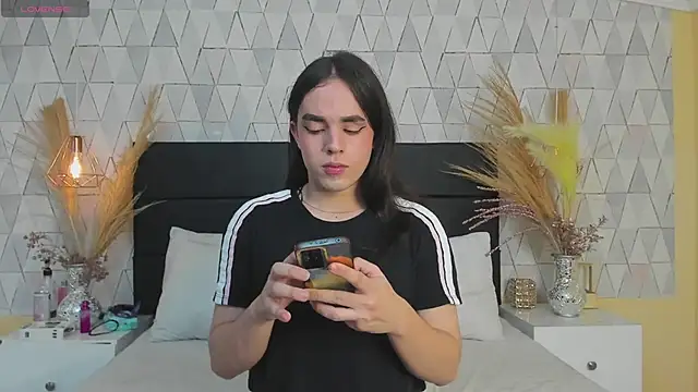 JustinePerry online show from March 13, 4:17 am