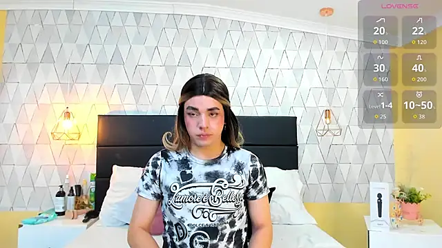 JustinePerry online show from November 10, 3:00 am