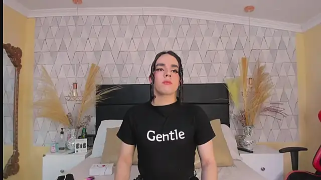 JustinePerry online show from February 18, 4:10 am