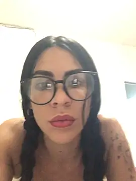 hotroommates online show from November 19, 1:05 am