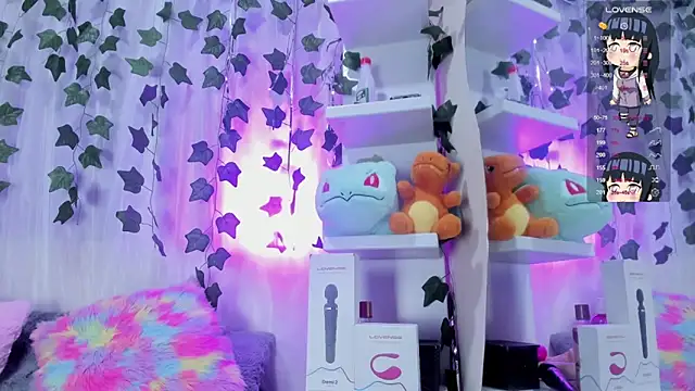 Snapshot of tokito_mitsuri chatting on November 22, 12:48 pm tokito mitsuri online show from November 22, 12:48 pm