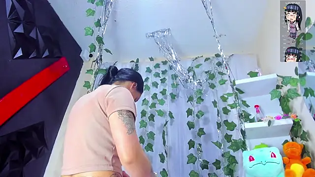 Snapshot of tokito_mitsuri chatting on December 5, 12:48 pm tokito mitsuri online show from December 5, 12:48 pm