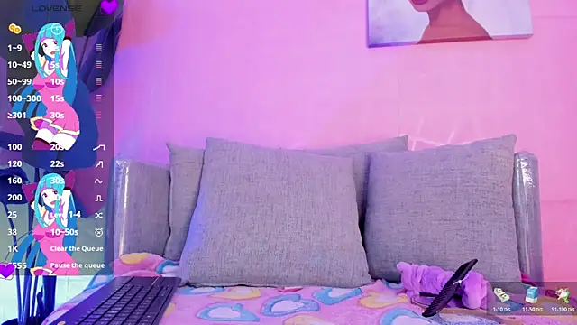 Trixiroy online show from October 25, 3:49 am