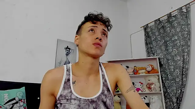 megan 100 online show from November 18, 5:38 pm